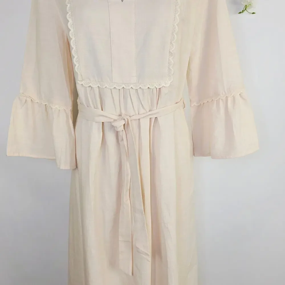 New MEROKEETY Midi Dress Medium Cream Tie Waist Bell Sleeve Cottagecore Milkmaid - Picture 5 of 13